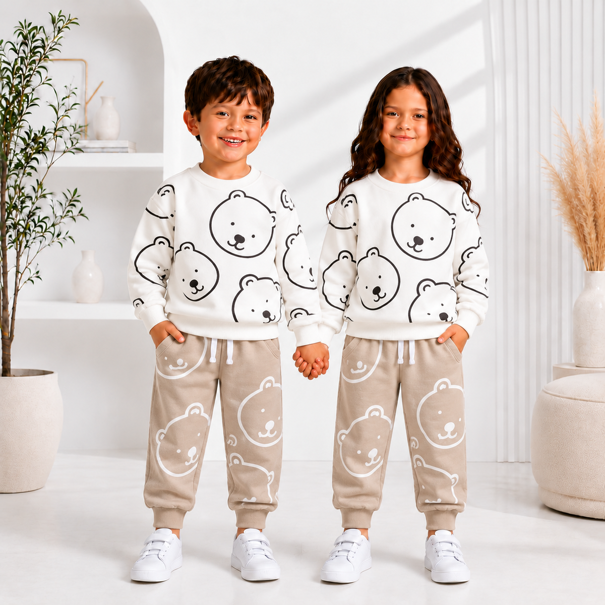 WHITE SKIN BEAR printed kids suit for winter